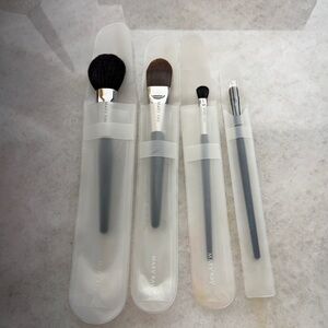 Mary Kay Professional Brush Collection in Black and Silver